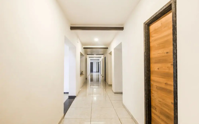 Hotel Meridian by OYO Rooms