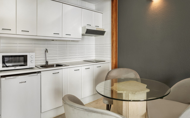 Apartamentos Sercotel Togumar