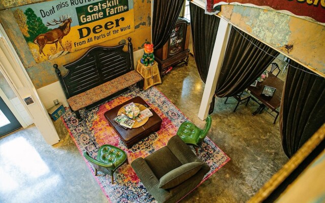 The Old Catskill Game Farm Inn