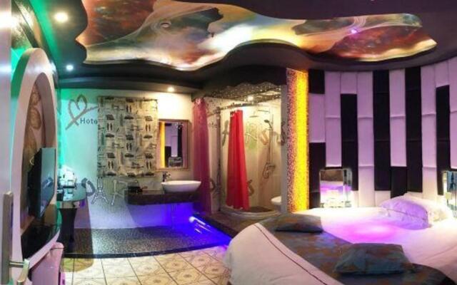 Manzhiya Theme Hotel (Shanghai Wanhangdu Road)