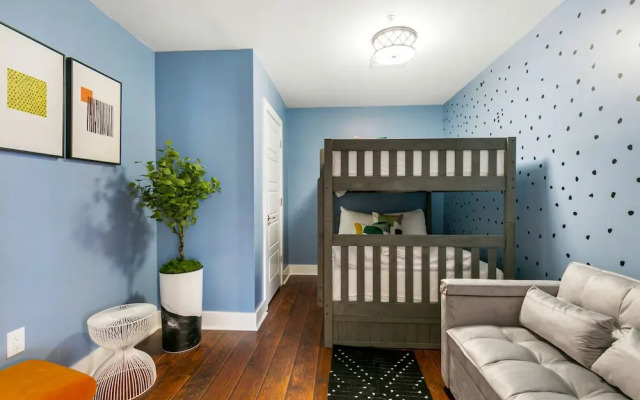NOLA's Finest 4-Bedroom Luxury Condo