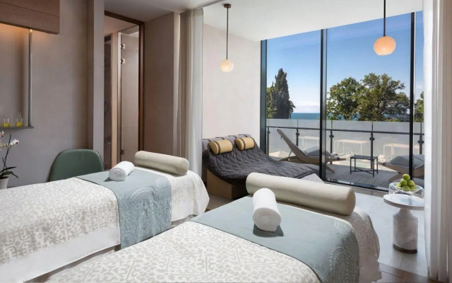 Sun Apartments АК Карат 17