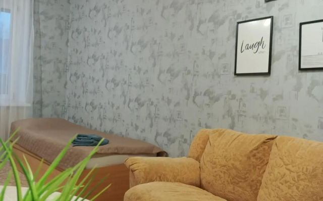 Апартаменты на Комарова 8