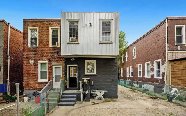 Stylish 4 Bedroom Home Near Philadelphia