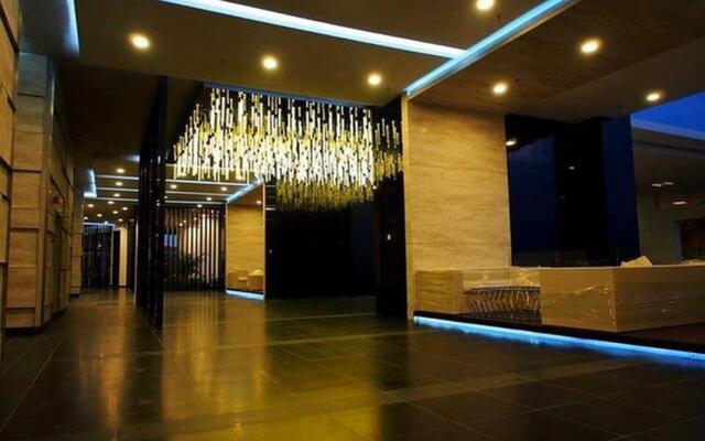 TROPEZ RESIDENCE 1Min-danga bay 15Min-Legoland