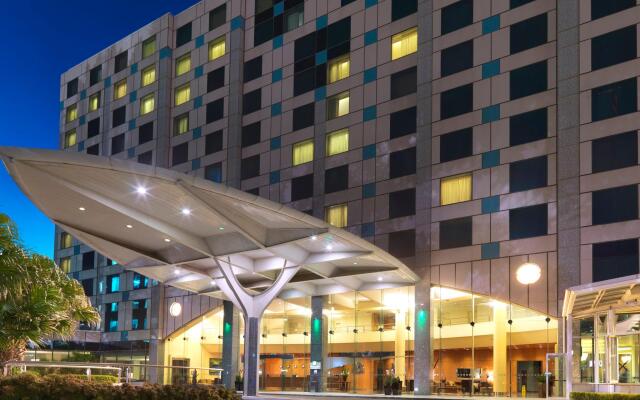 Crowne Plaza Sydney Airport by IHG
