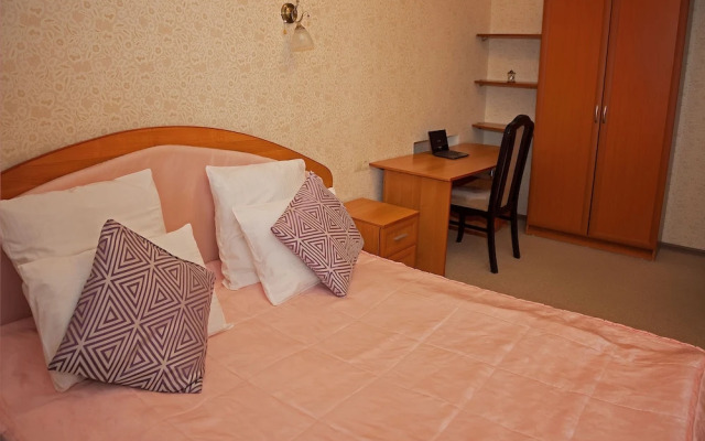 Zhuravli Park Hotel