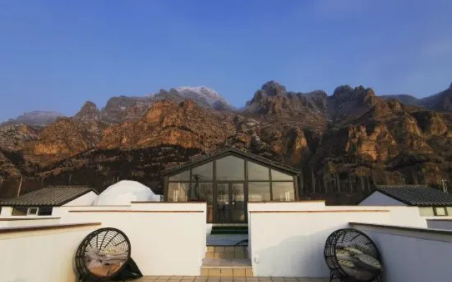 YeeMoo Guesthouse