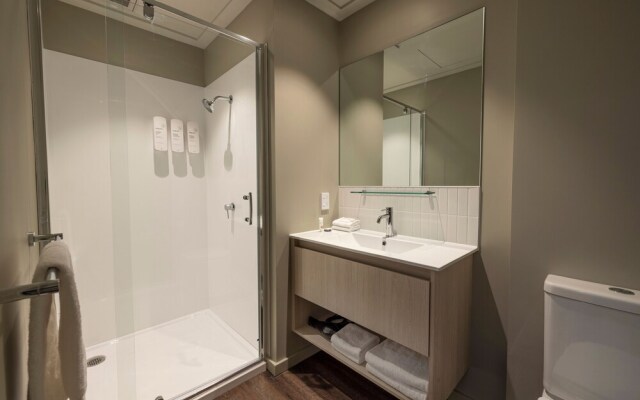 Quest 256 Lambton