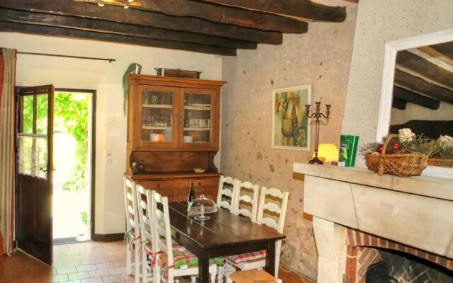 Gîte Souvigny-de-Touraine, 5 pièces, 8 personnes - FR-1-381-468