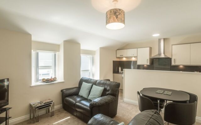 Apartment 4, 7 St Anns Apartments