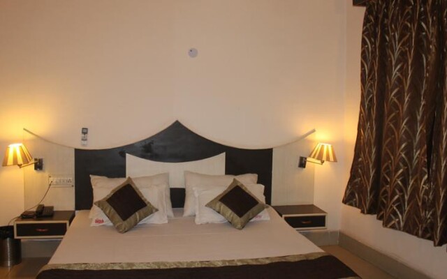 Hotel India International Deluxe by OYO