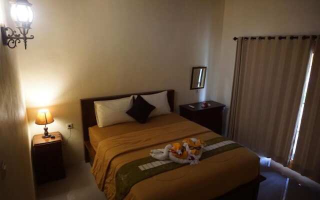 Kubu Artha Bungalow Nusa Penida