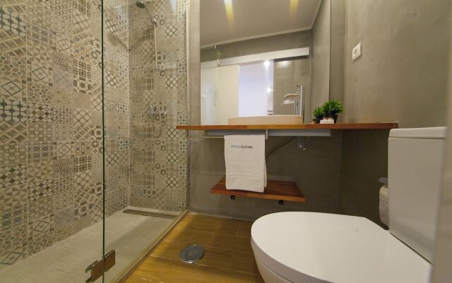 A31 - Tamar Top- Floor Flat by DreamAlgarve