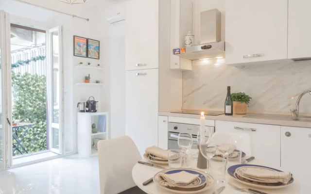 Luce Apartment in Como