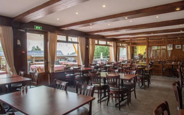 Klubhotel Le Refuge by Skinetworks