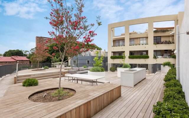 Surry Hills Furnished Apartment - ELZ
