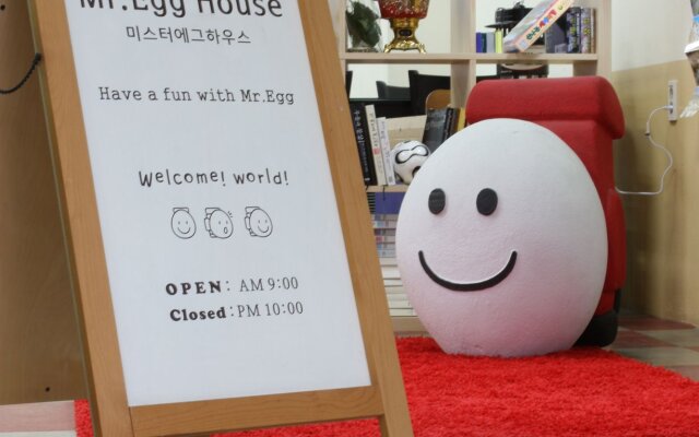 Egg House Sokcho Guesthouse