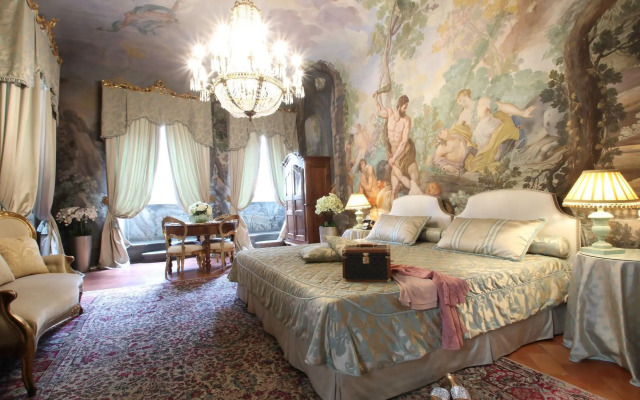 Piazza Pitti Palace