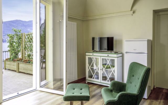 Atmosfere sul lago 10458