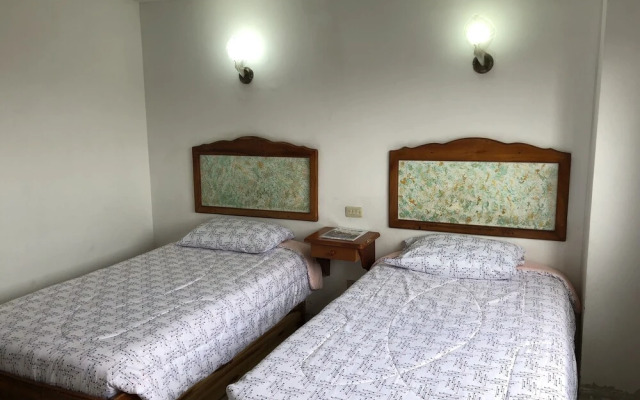 Hotel Armont