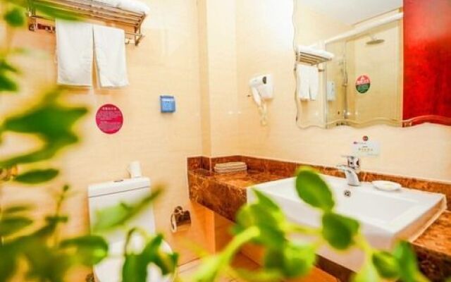 GreenTree Inn Shandong Qingdao Wuyishan Road Jiashike Shopping center Business Hotel