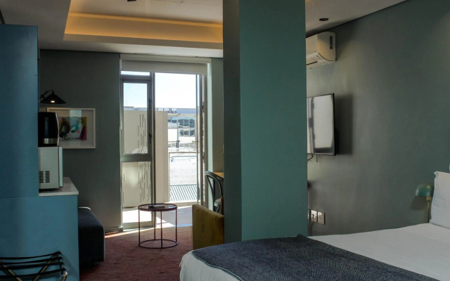 The Quarter Apartments