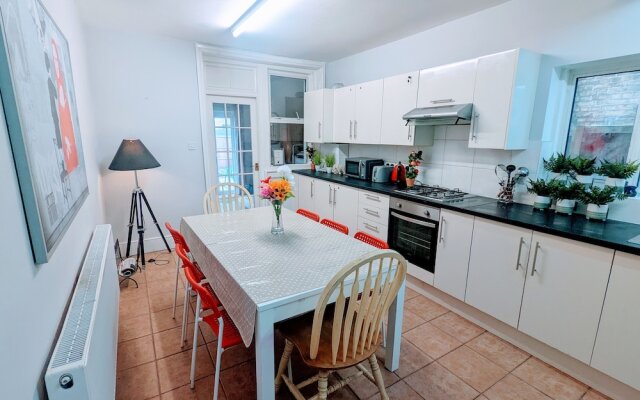 TopHome Finsbury Park