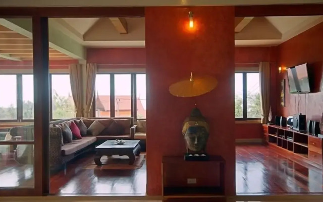 The Villa Hacienda