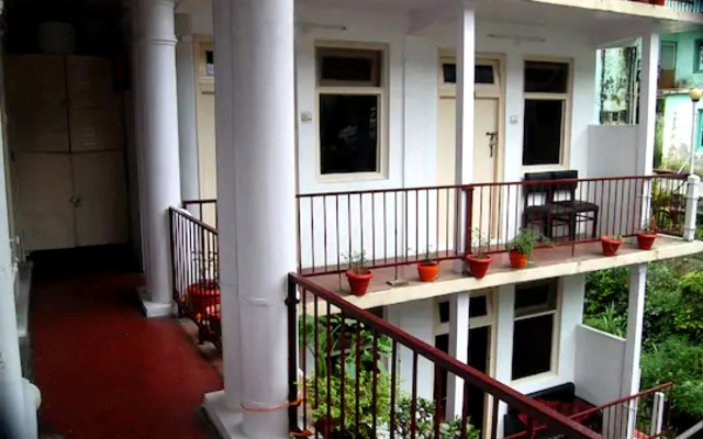 Goroomgo New Payal Mall Road Nainital