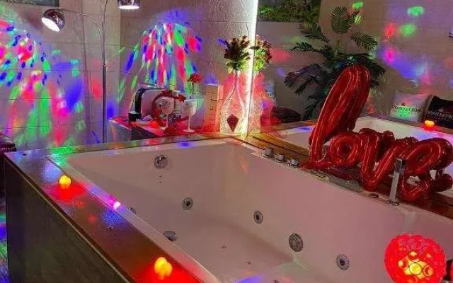 Luxury Living Suite B And B