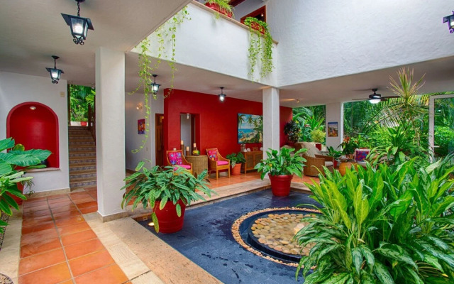 Ventanas al Mar 4 BR by Casago