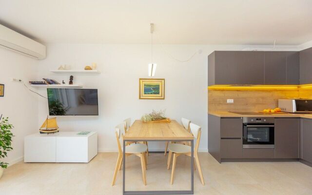 Hedera Estate, Hedera A55