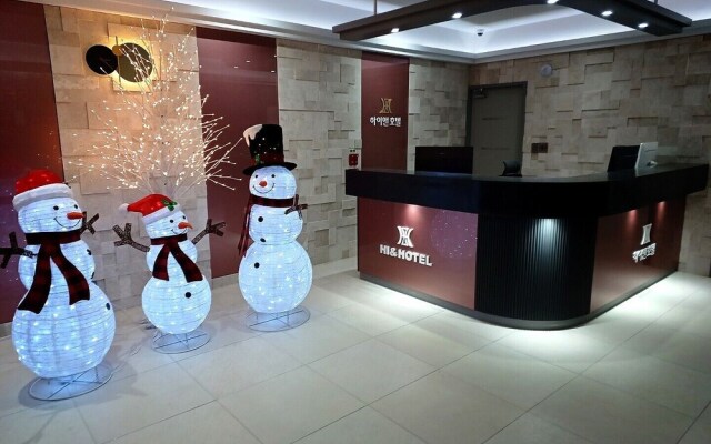 Hi&Hotel