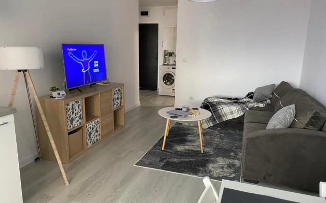 Zian Flat