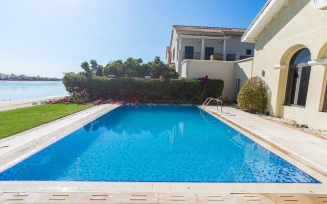 Maison Privee - Private Pool and Beach Access Villa with Breathtaking Views