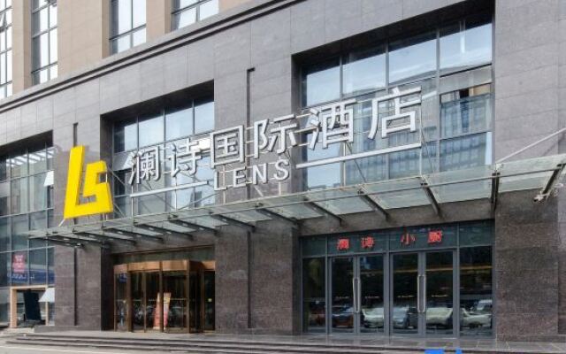 Lens International Hotel