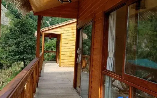 huadu Jingdian Hotel