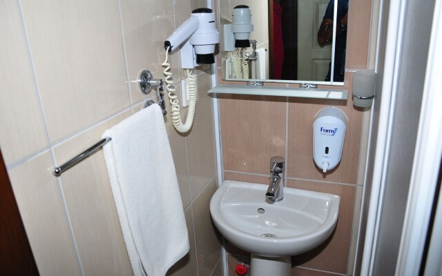Alessia Hotel