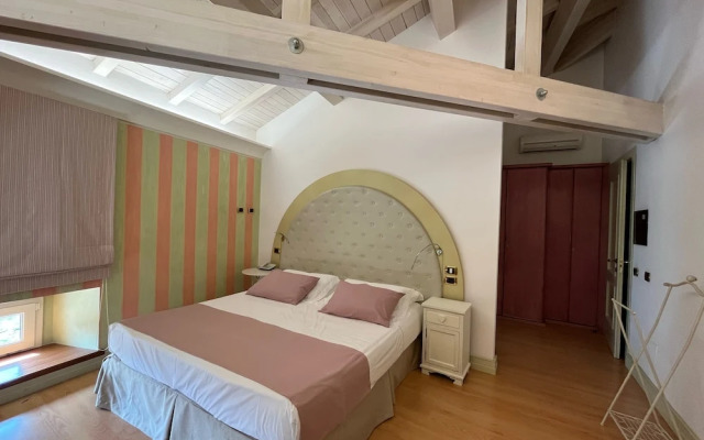 Villa Euchelia Resort