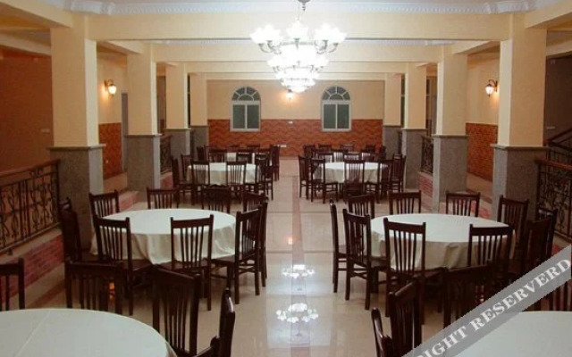 Yun Tai Shan Holiday Hotel