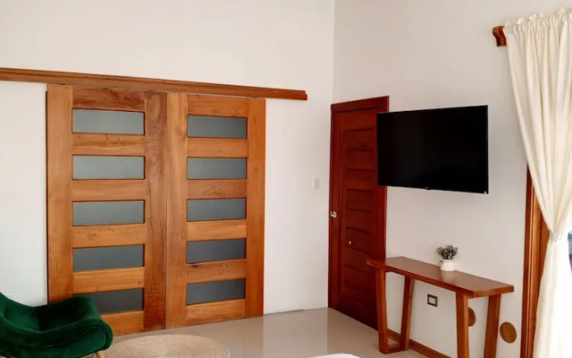 Galapagos Coliving Ecuador Casa Tuna