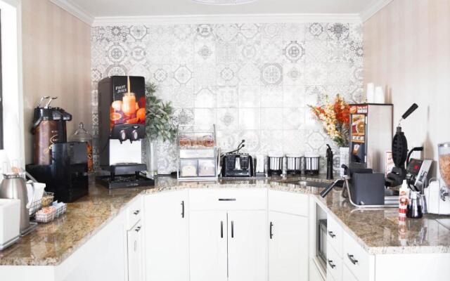 Knights Inn North Attleboro