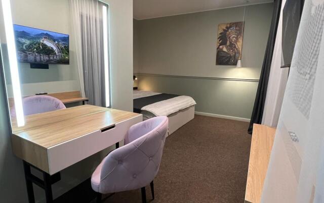 Caspian Marine Hotel