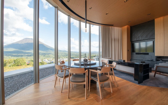 Skye Niseko