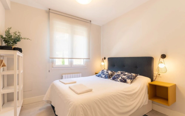 Old Town Vi Apartment With Parking By Aston Rentals