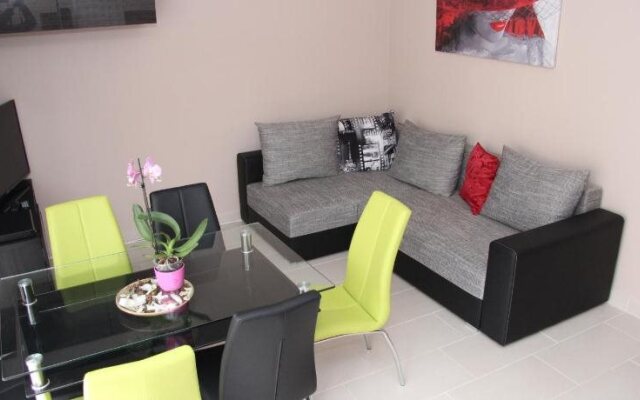 Dorina Wellness Apartman