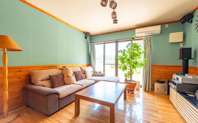 Share Creative&Bed 'adonoan'