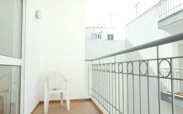 A03 - Central 1 Bed Apartment by DreamAlgarve