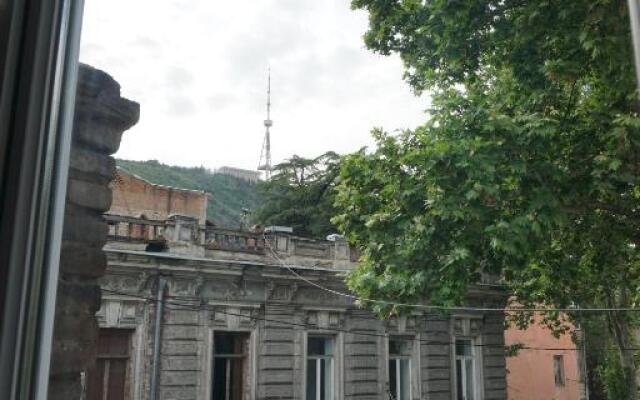 Freedom Square Apart Hotel